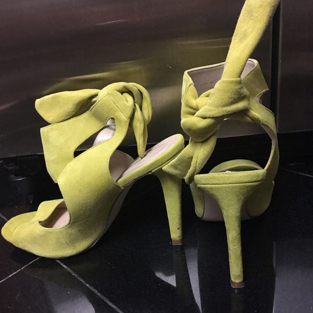 Zara shoes. Size 41, but they run small - Picture 2 of 4